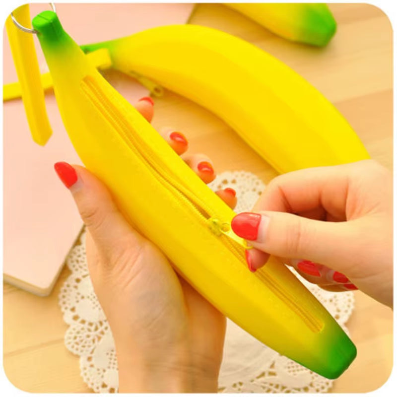 Novelty Funny Silicone Portable Yellow Banana Coin Purses Multifunction Pencil Case Purse Bag Wallet Key Bag Pouch