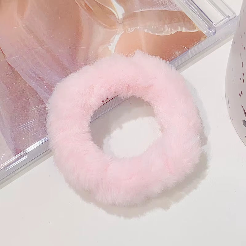 New Colorful Fluffy Hair Band for Women Girls Ponytail Holder Hair Tie Plush Scrunchie Rubber Band Fashion Hair Accessories